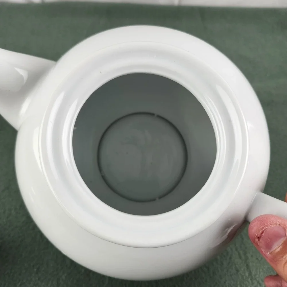 Pottery Barn Great White Teapot w/ Removable Tea Strainer